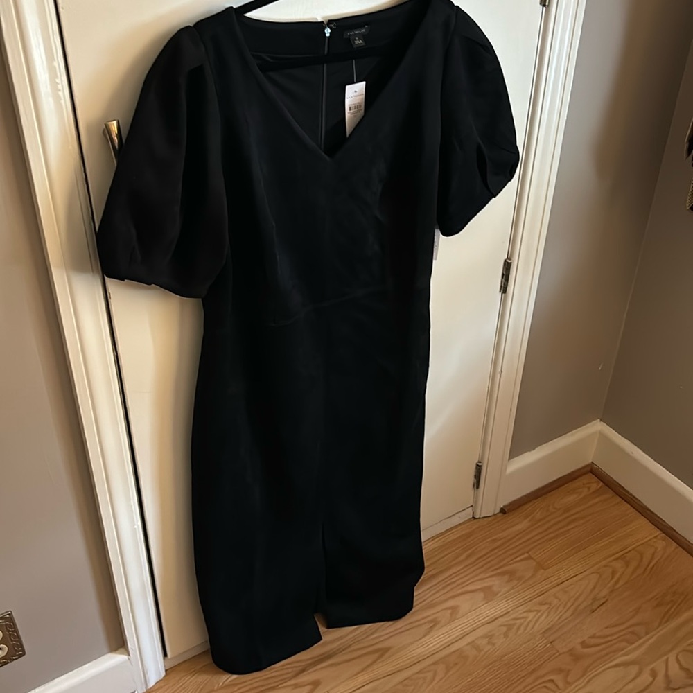 Ann Taylor, suede short sleeved midi dress, size 14